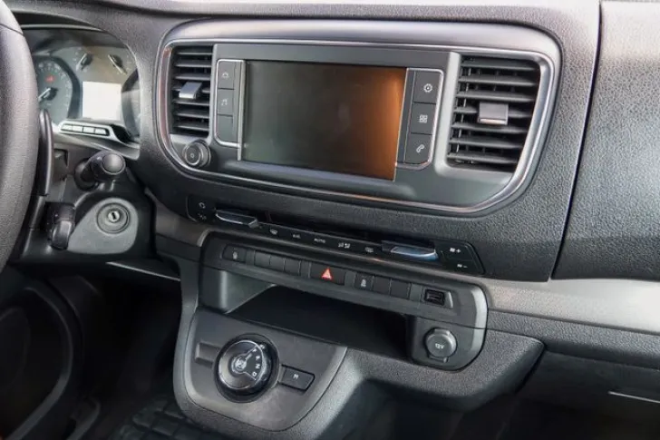 Fahrzeugbild Pössl Campster Aufstelldach*Automatik*5Sitze*AHK*Xenon #12
