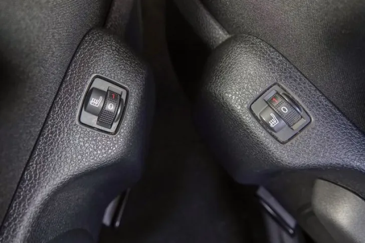 Fahrzeugbild Pössl Campster Aufstelldach*Automatik*5Sitze*AHK*Xenon #13