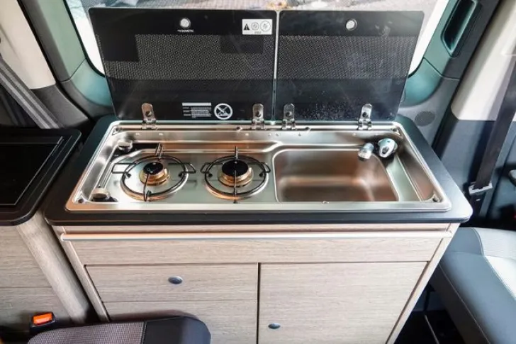 Fahrzeugbild Pössl Campster Aufstelldach*Automatik*5Sitze*AHK*Xenon #16