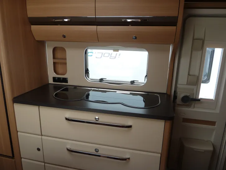 Fahrzeugbild LMC Musica Passion 523 K #10