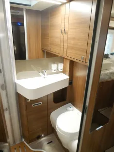 Bild 18 Hymer B-MC I 600 Whiteline (Autom. RFK Navi Markise)