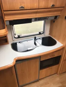 Fahrzeugbild Hobby Excellent Easy 540 UF #9