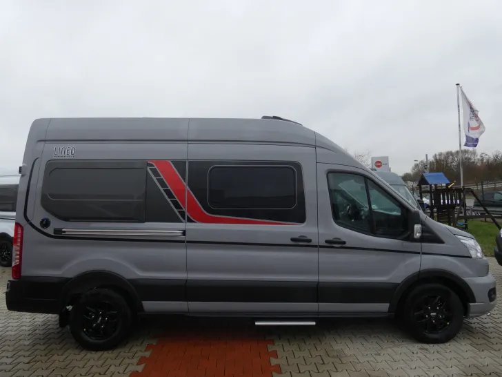 Fahrzeugbild Bürstner Lineo C 590 #5