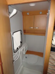 Fahrzeugbild Eifelland Holiday 495 TF Nr. 91/franz. Bett #12