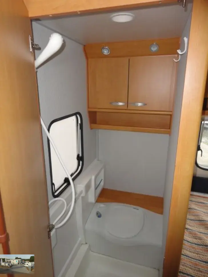 Fahrzeugbild Eifelland Holiday 495 TF Nr. 91/franz. Bett #12