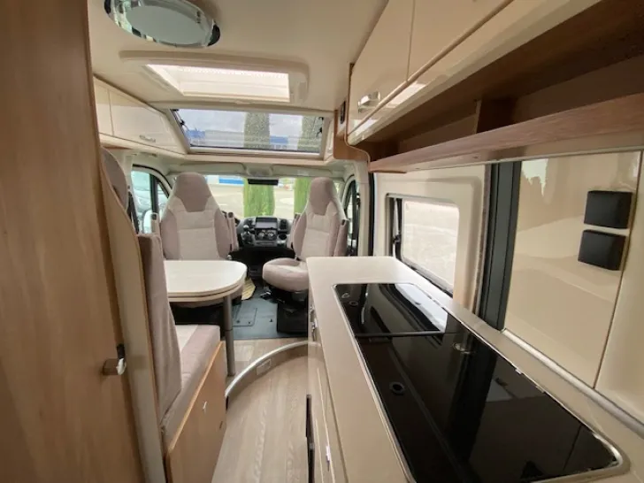 Fahrzeugbild Hobby Vantana De Luxe K60 FT #8