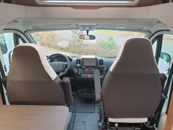 Fahrzeugbild Weinsberg CaraCompact 600 MEG EDITION [PEPPER] #10