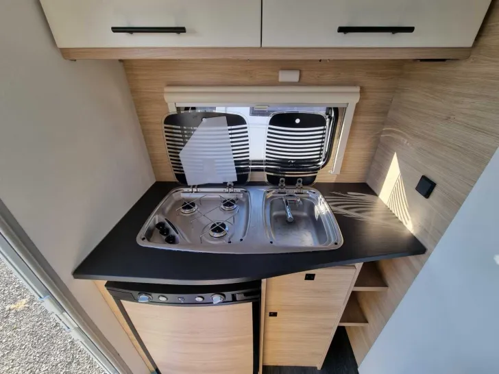 Fahrzeugbild Caravelair Alba 350 #8