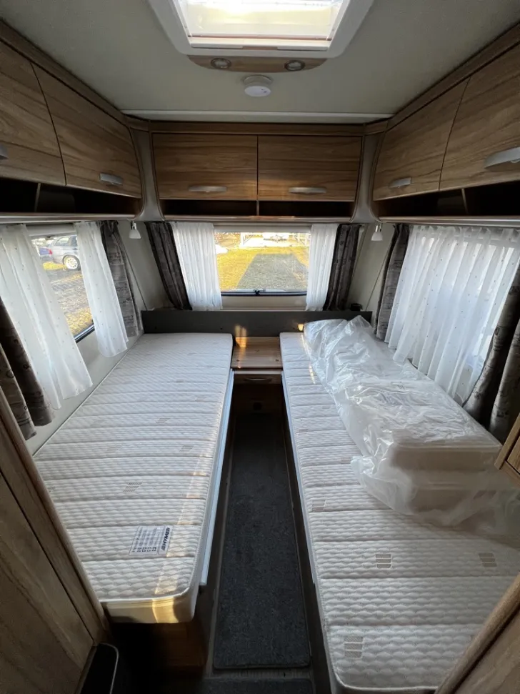 Fahrzeugbild Hymer Eriba Nova Light 470 #32