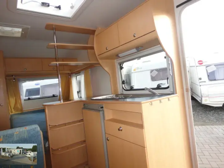 Fahrzeugbild Delta Euroliner 4100 LB Nr. 86 - franz. Bett #5