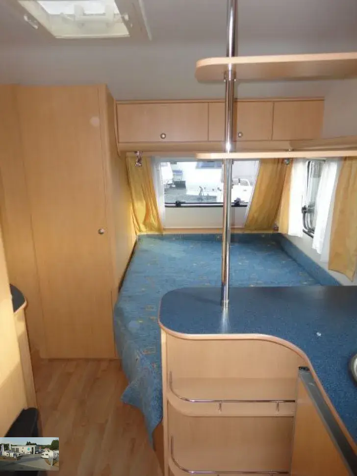 Fahrzeugbild Delta Euroliner 4100 LB Nr. 86 - franz. Bett #13