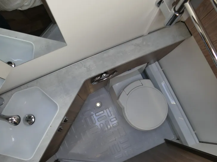 Fahrzeugbild Kabe Royal 520 XL XV 2 KS #25