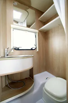 Fahrzeugbild Bürstner Premio Life 480 TL #7