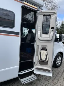 Fahrzeugbild Weinsberg CaraCompact MB EDITION PEPPER 640 MEG #7