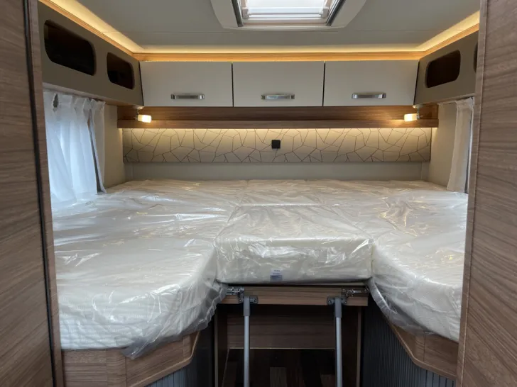 Fahrzeugbild Weinsberg CaraCompact MB EDITION PEPPER 640 MEG #14