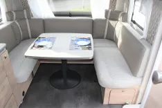Bild 5 Dethleffs Nomad 560 RET Einzelbetten