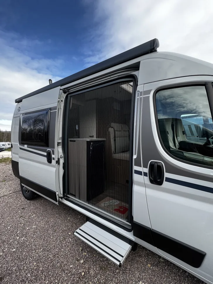 Fahrzeugbild Carado CV 600 Pro #6