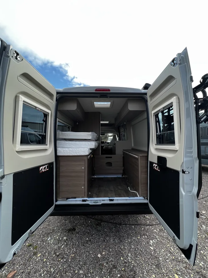 Fahrzeugbild Carado CV 600 Pro #25