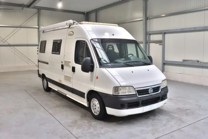 Fahrzeugbild SEA Euro Camp/DPF-Grün/Festbett/Klima/Markise #1