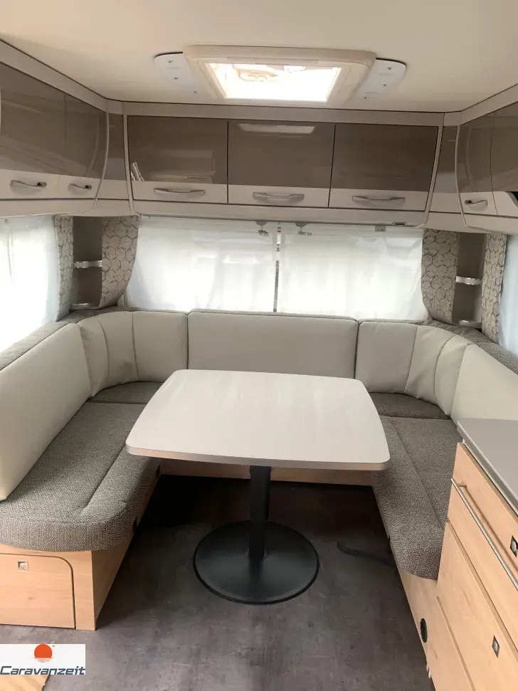 Fahrzeugbild Dethleffs Nomad 730 FKR #4