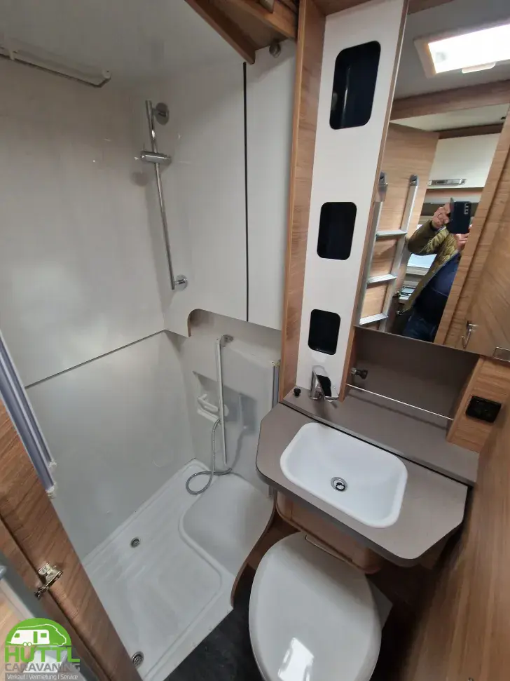 Fahrzeugbild Weinsberg X-CURSION VAN 500 MQ EDITION [PEPPER] Mietwagen Verfügbar Nov 25 #13