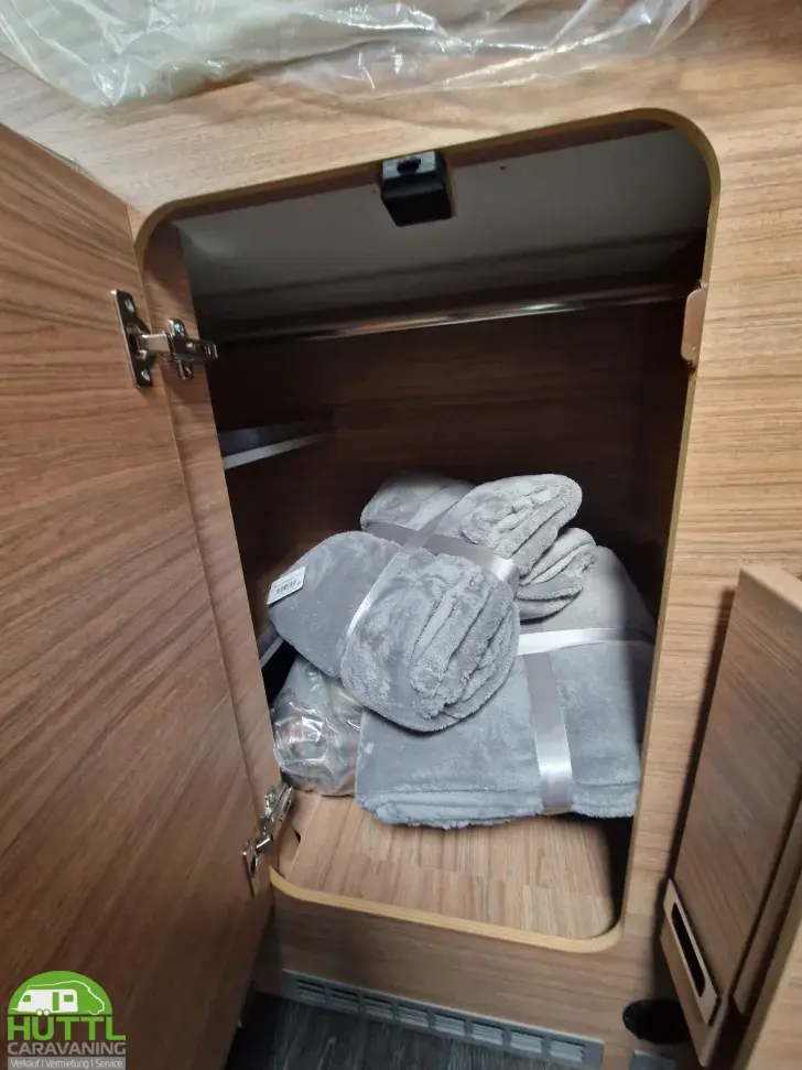 Fahrzeugbild Weinsberg X-CURSION VAN 500 MQ EDITION [PEPPER] Mietwagen Verfügbar Nov 25 #14