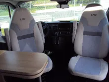 Fahrzeugbild LMC Innovan 590 #9