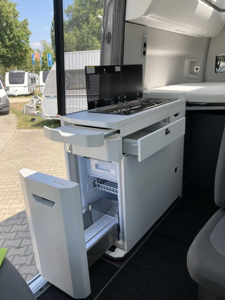 Fahrzeugbild VW Grand California 600 #11