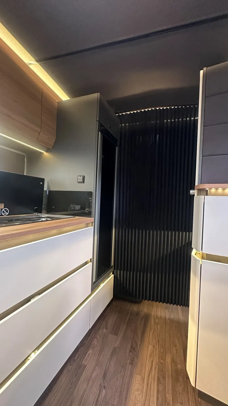 Fahrzeugbild Knaus Azur 500 FU #16