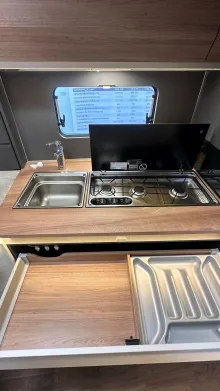 Fahrzeugbild Knaus Azur 500 FU #10