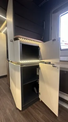 Fahrzeugbild Knaus Azur 500 FU #24