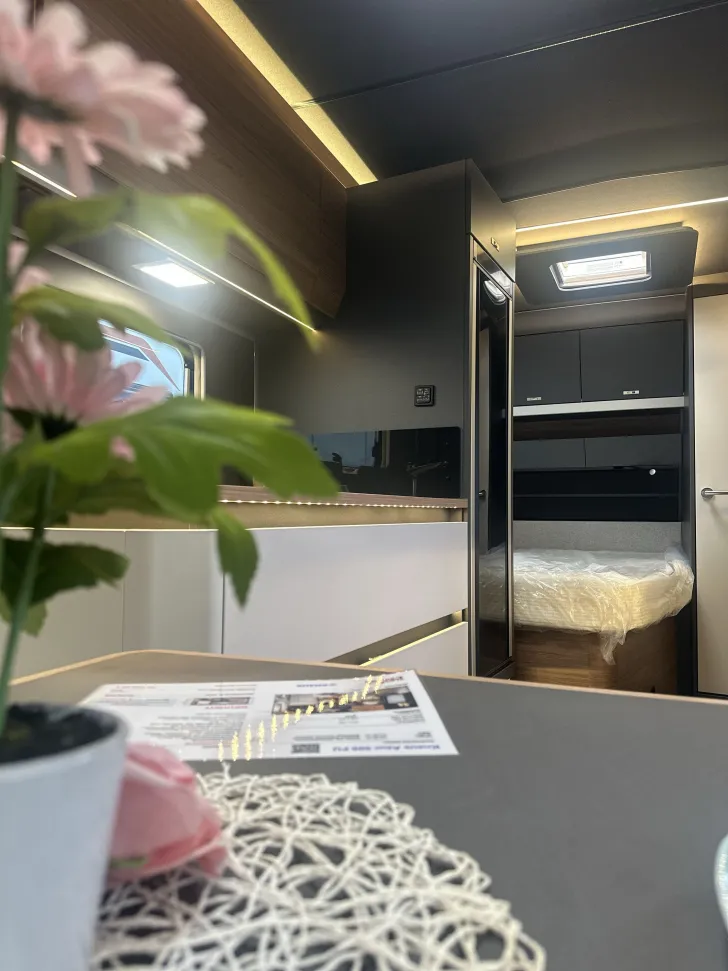 Fahrzeugbild Knaus Azur 500 FU #19
