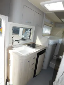 Fahrzeugbild Wingamm Oasi 690 Twins #13