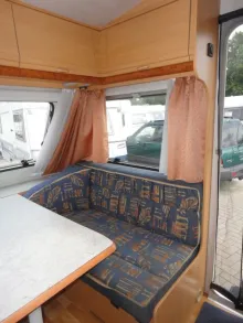 Fahrzeugbild Wilk Stern 450 HTD Nr. 50 - franz. Bett #8