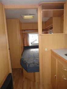 Fahrzeugbild Wilk Stern 450 HTD Nr. 50 - franz. Bett #15