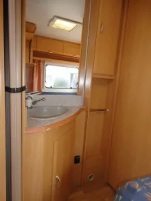 Fahrzeugbild Wilk Stern 450 HTD Nr. 50 - franz. Bett #18