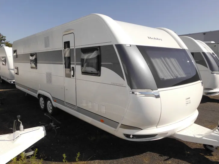 Fahrzeugbild Hobby Prestige 720 KWFU #1