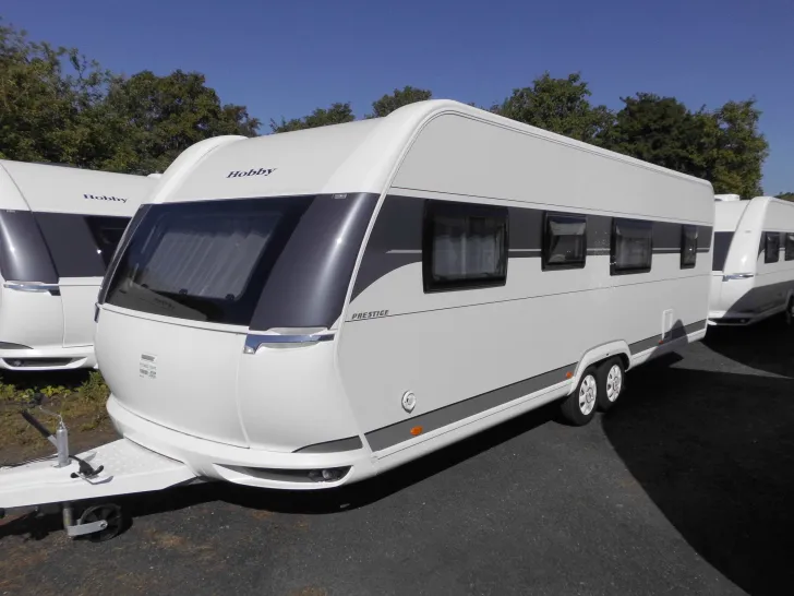 Fahrzeugbild Hobby Prestige 720 KWFU #4