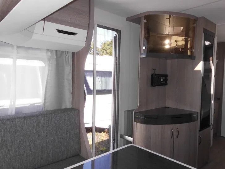 Fahrzeugbild Hobby Prestige 720 KWFU #10