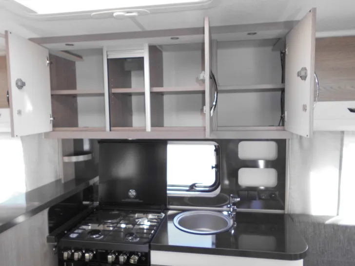 Fahrzeugbild Hobby Prestige 720 KWFU #16