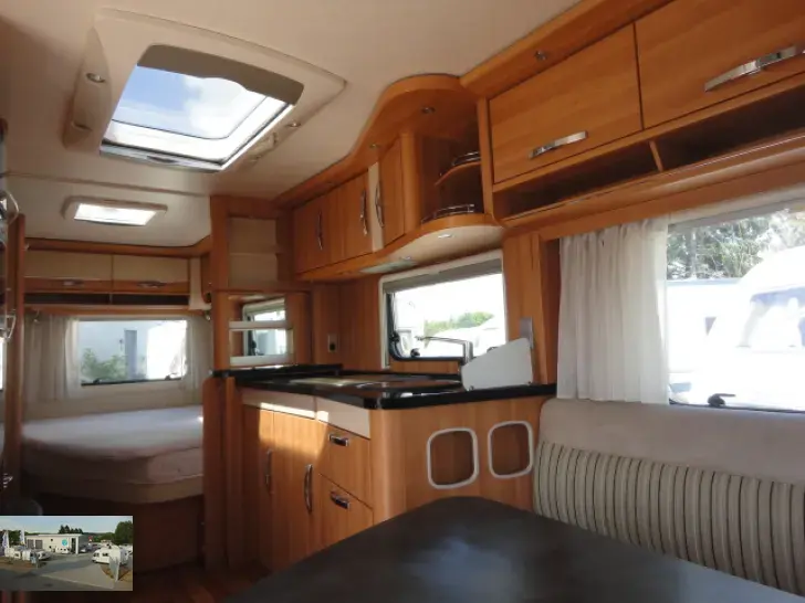 Fahrzeugbild Hymer Eriba Nova GL 545 Nr. 105 - franz. Bett #5