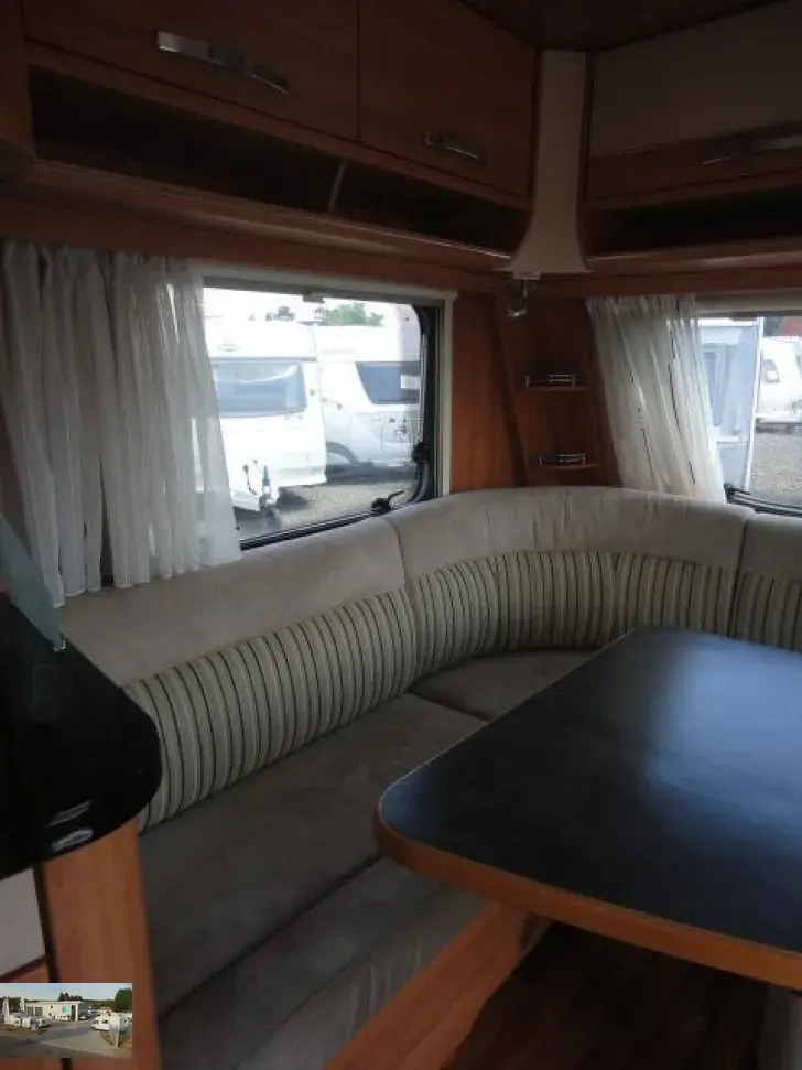 Fahrzeugbild Hymer Eriba Nova GL 545 Nr. 105 - franz. Bett #9