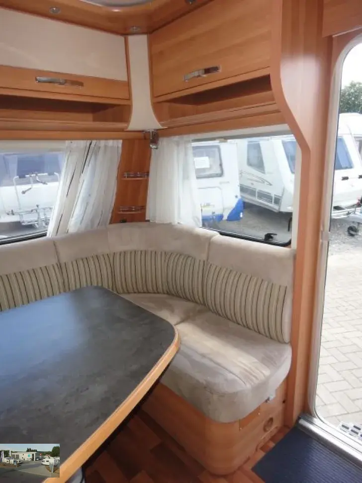 Fahrzeugbild Hymer Eriba Nova GL 545 Nr. 105 - franz. Bett #10