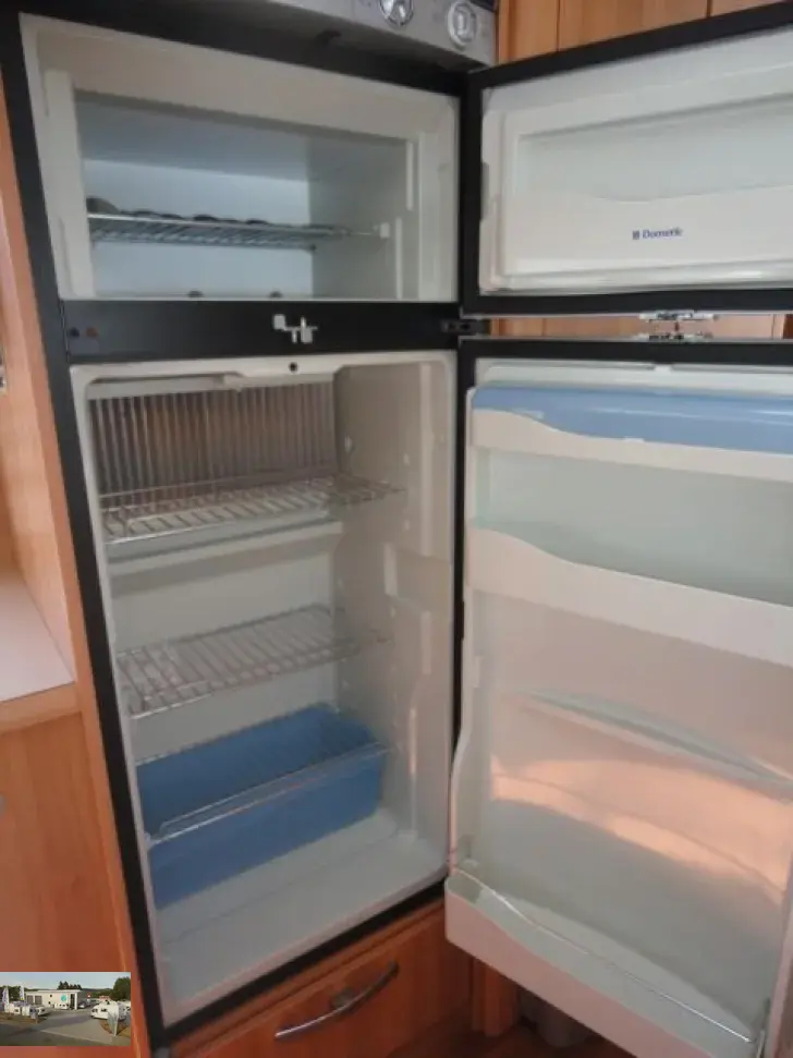Fahrzeugbild Hymer Eriba Nova GL 545 Nr. 105 - franz. Bett #17