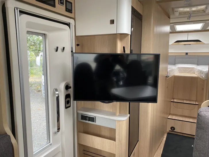 Fahrzeugbild Hymer B-Klasse MC I 680 (42) Solar, Lithium, ALDE #11