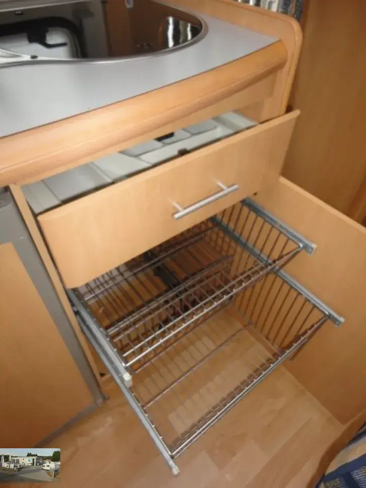 Fahrzeugbild Hobby De Luxe Easy 400 SF Nr. 42 - Doppelbett #13