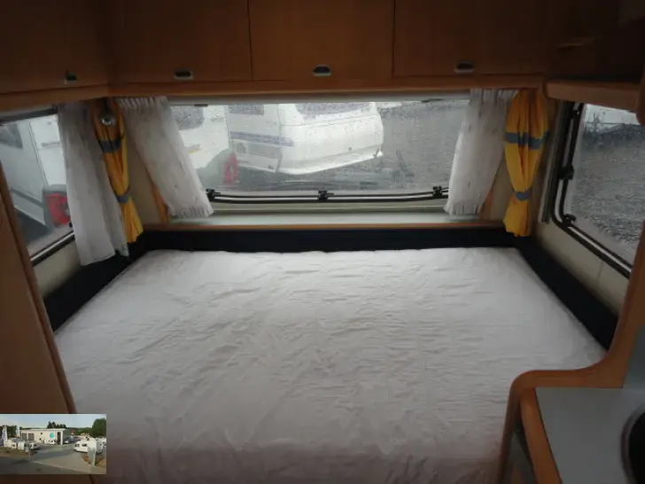 Fahrzeugbild Hobby De Luxe Easy 400 SF Nr. 42 - Doppelbett #17