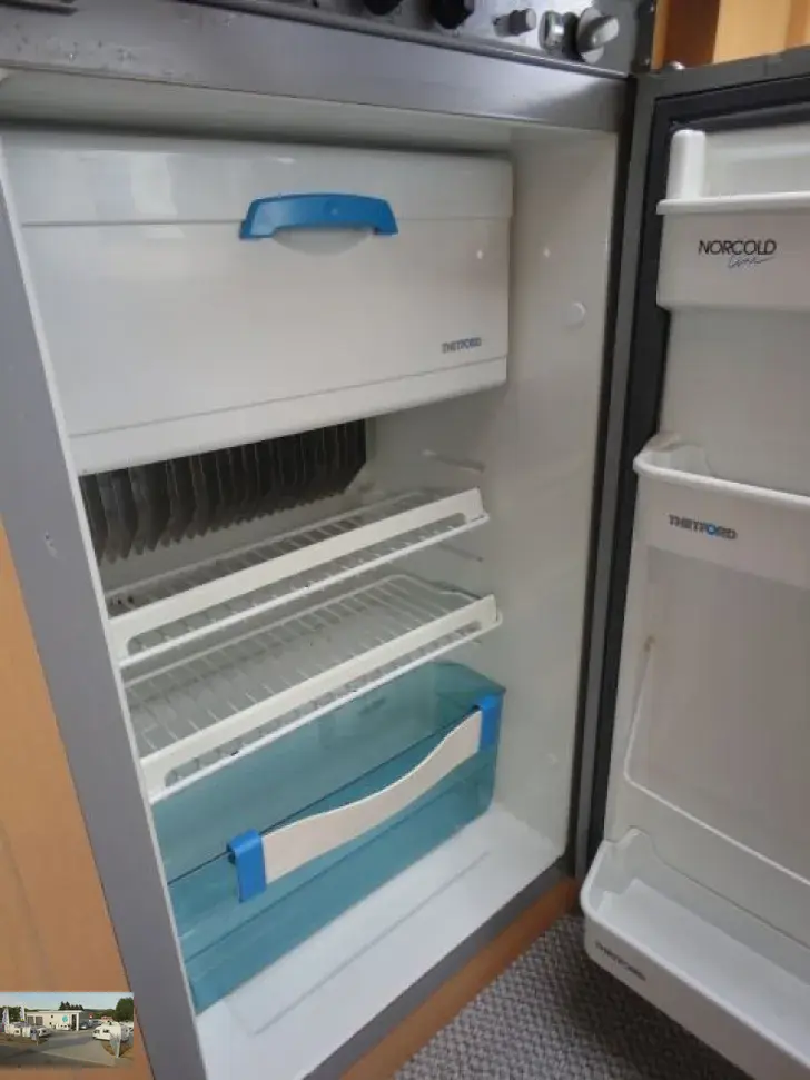 Fahrzeugbild TEC Tour 450 Nr. 103 - franz. Bett #12