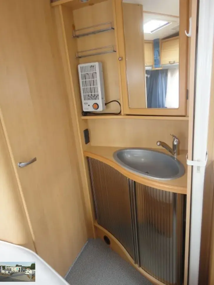 Fahrzeugbild TEC Tour 450 Nr. 103 - franz. Bett #18