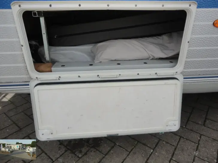 Fahrzeugbild TEC Tour 450 Nr. 103 - franz. Bett #30